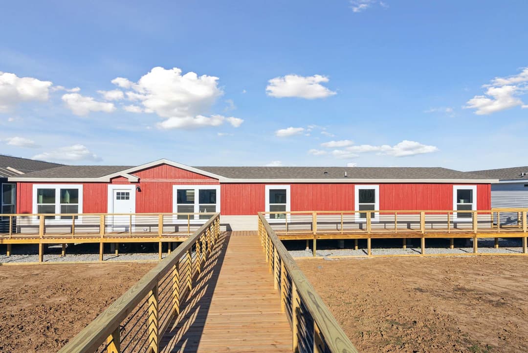Prairie dune 8978 hero, elevation, and exterior home features