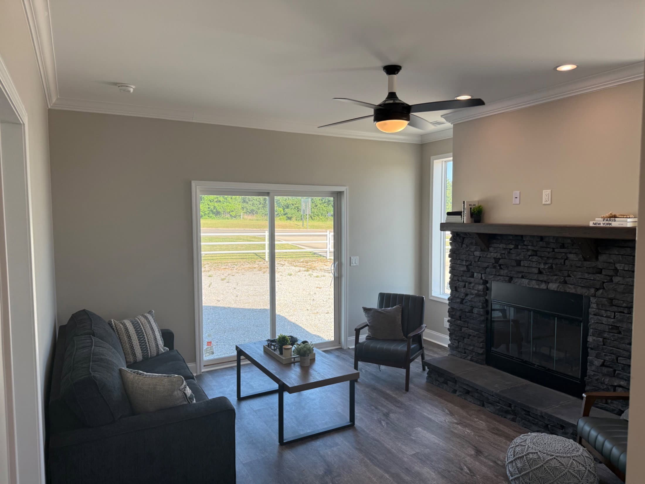 Custom franklin / lot 13   home features