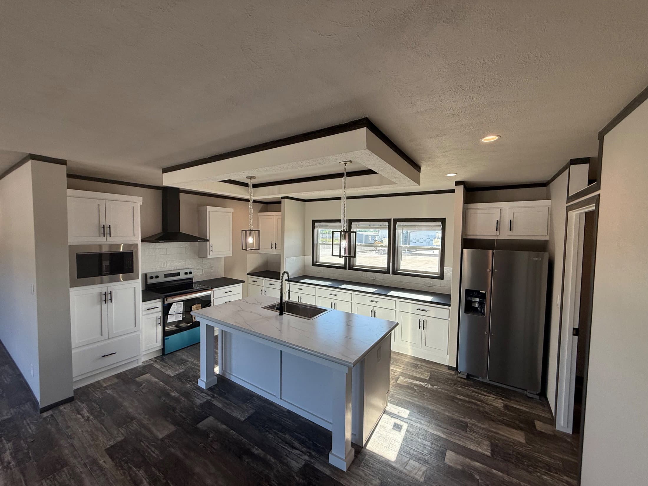 The summit lot #2  home features