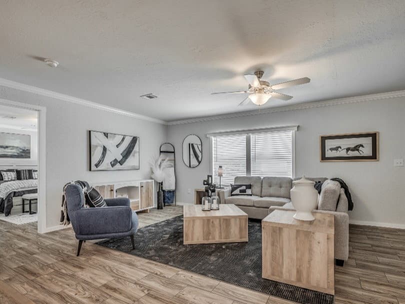 The mason lot #9 interior home features