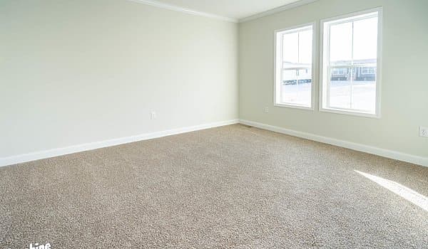 Pri3280-2043 bedroom home features
