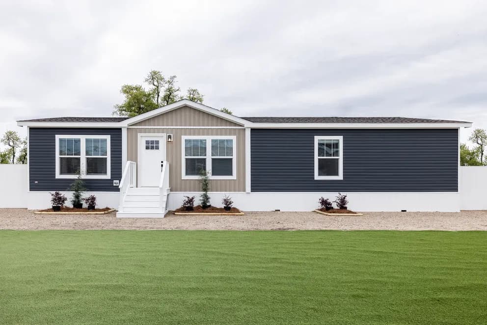 Shout hero, elevation, and exterior home features