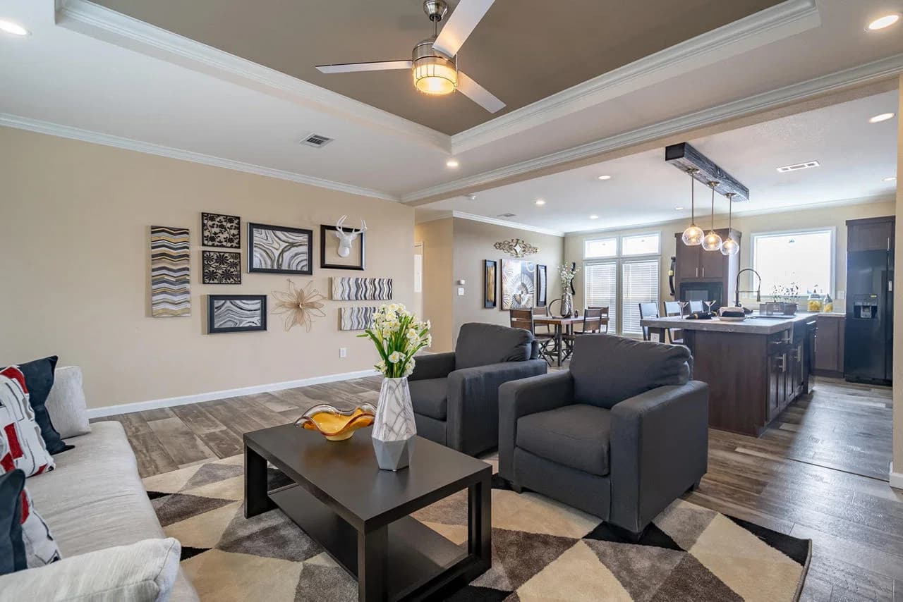 Innovation in3256h32025 interior and hero home features
