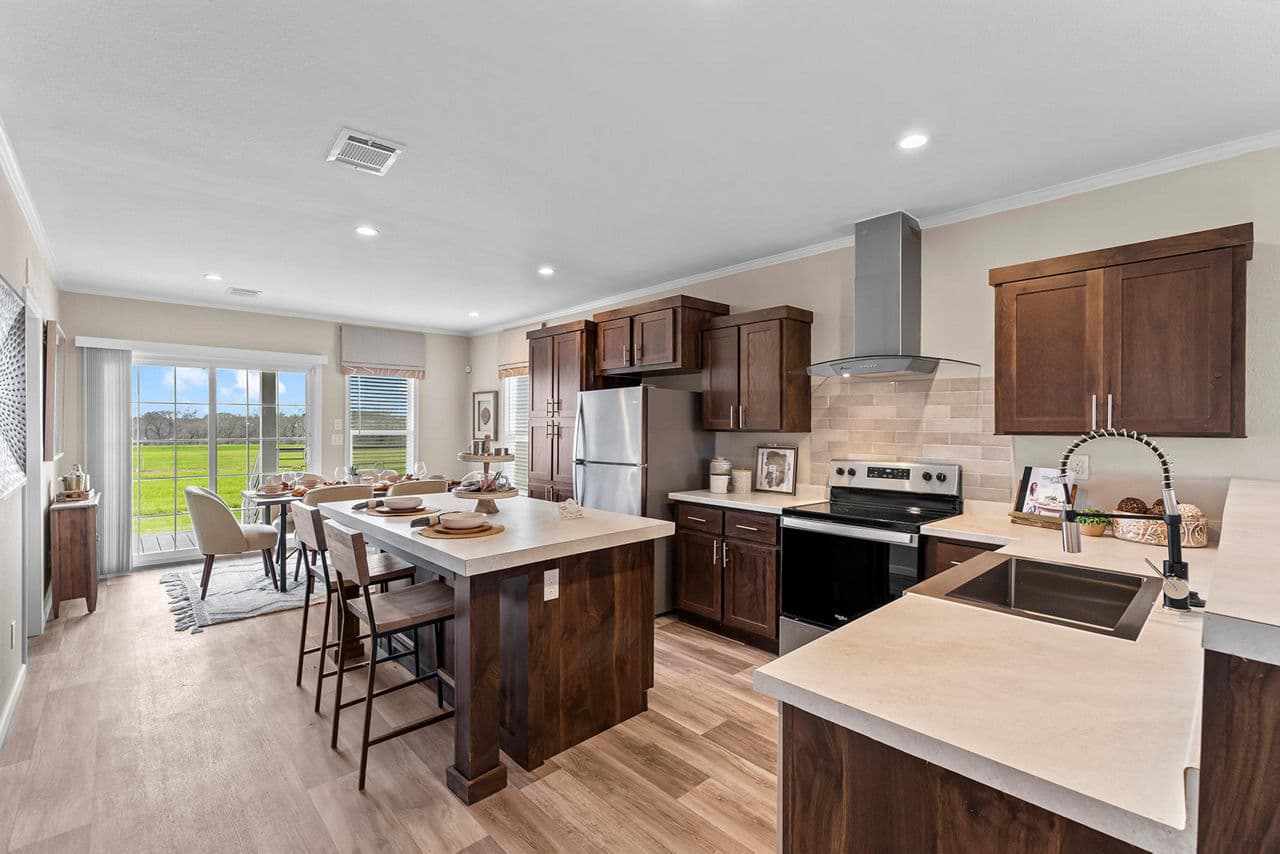 Innovation 2860s kitchen home features