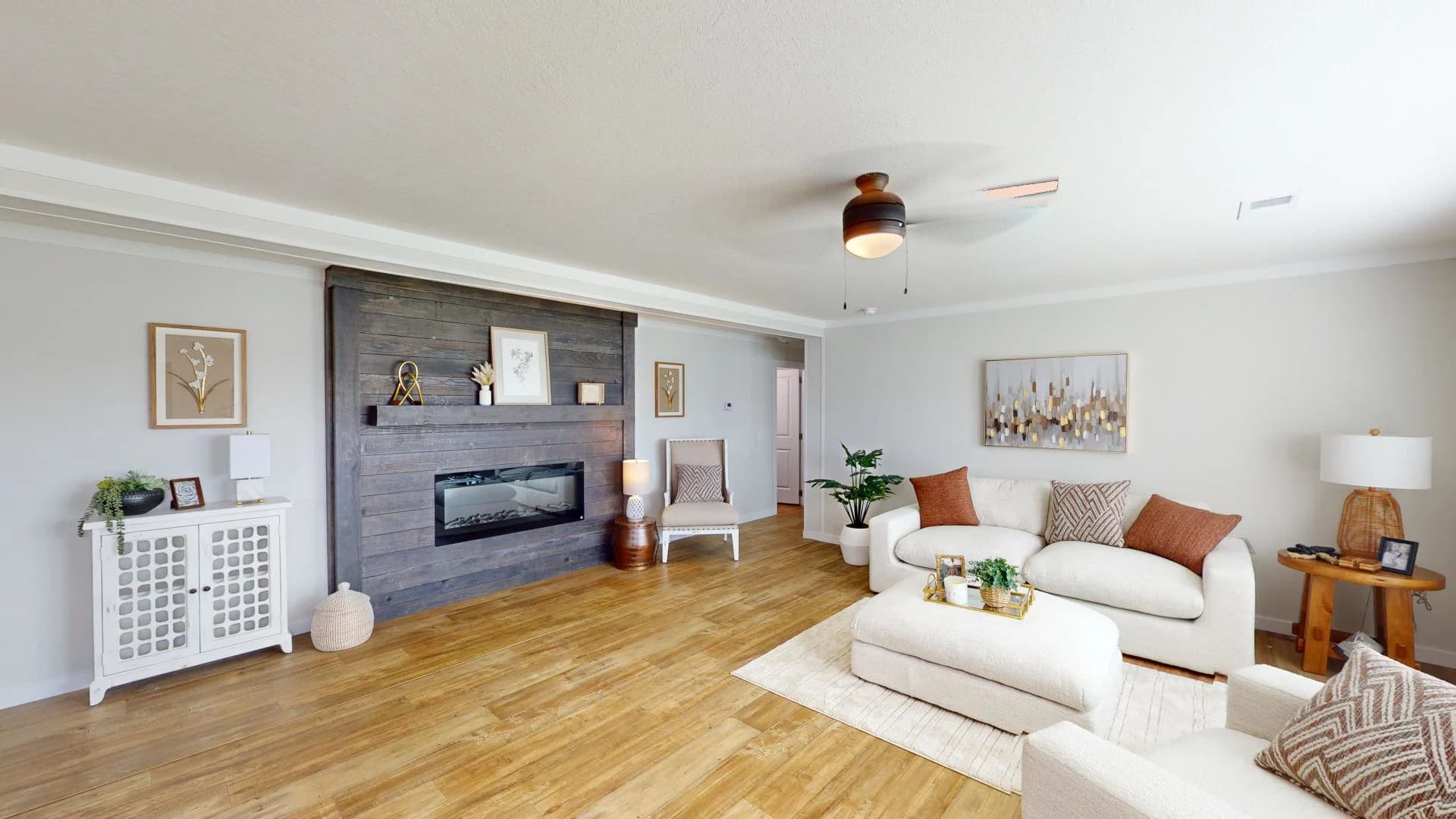 Pri3264-200 interior home features