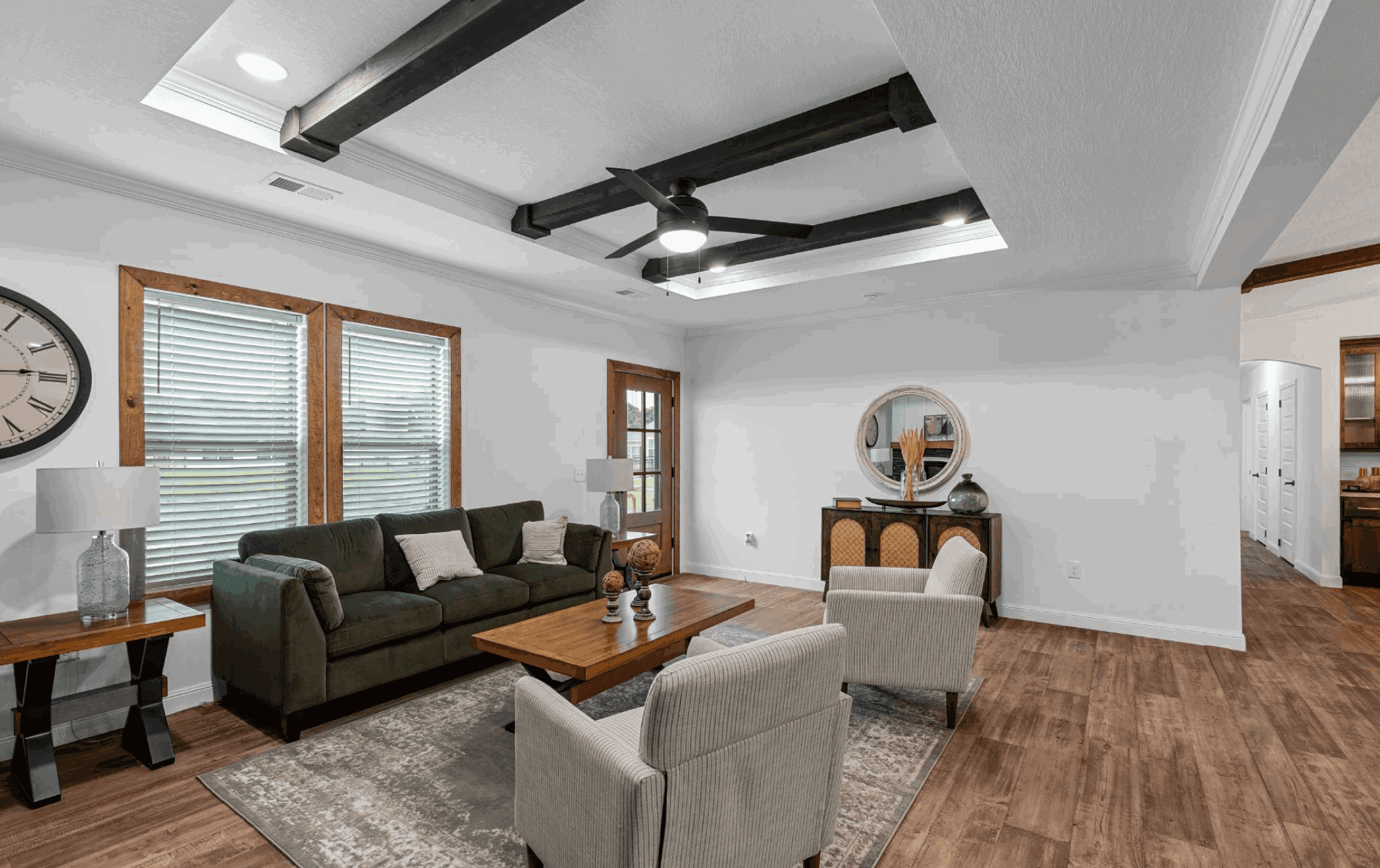 Pri3284-2010 "the bostick" interior home features
