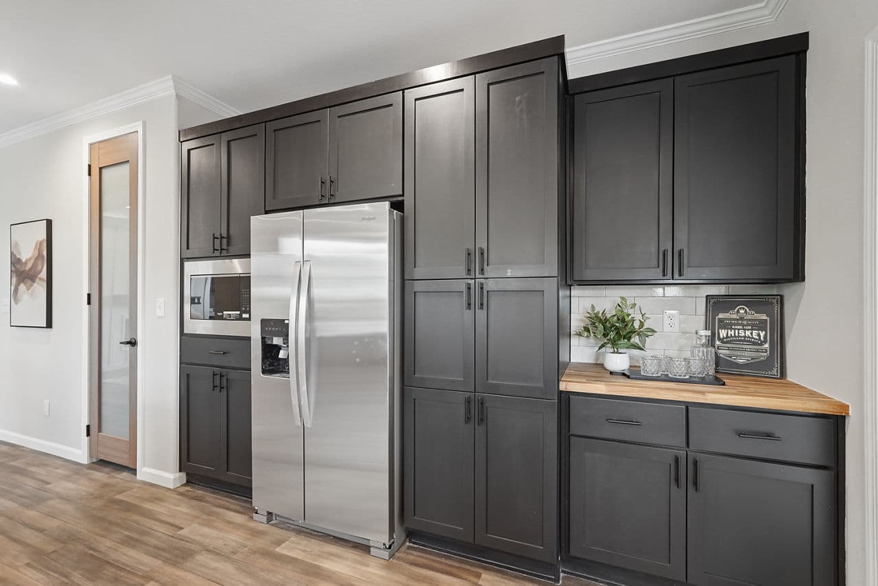 The haven kitchen home features
