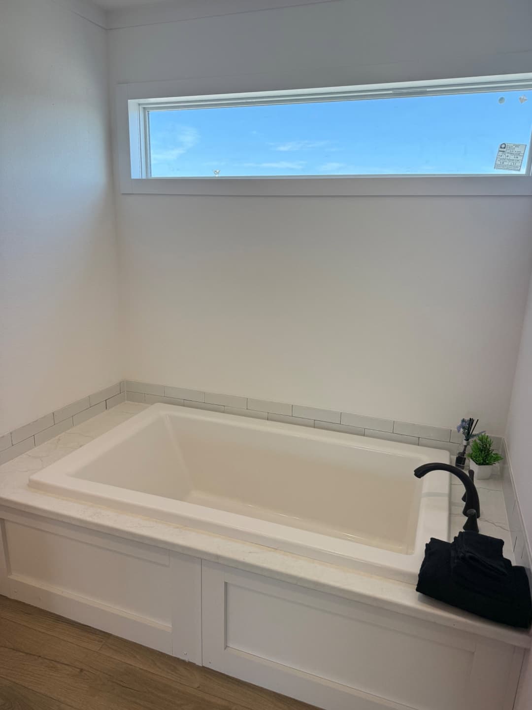 Kylie mae lot #10 bathroom home features