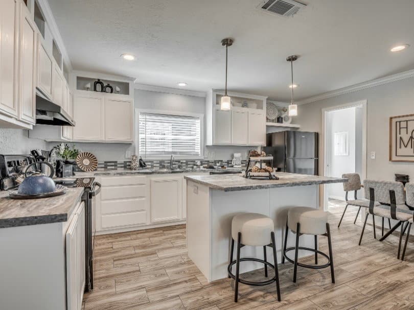 The mason lot #9 interior home features