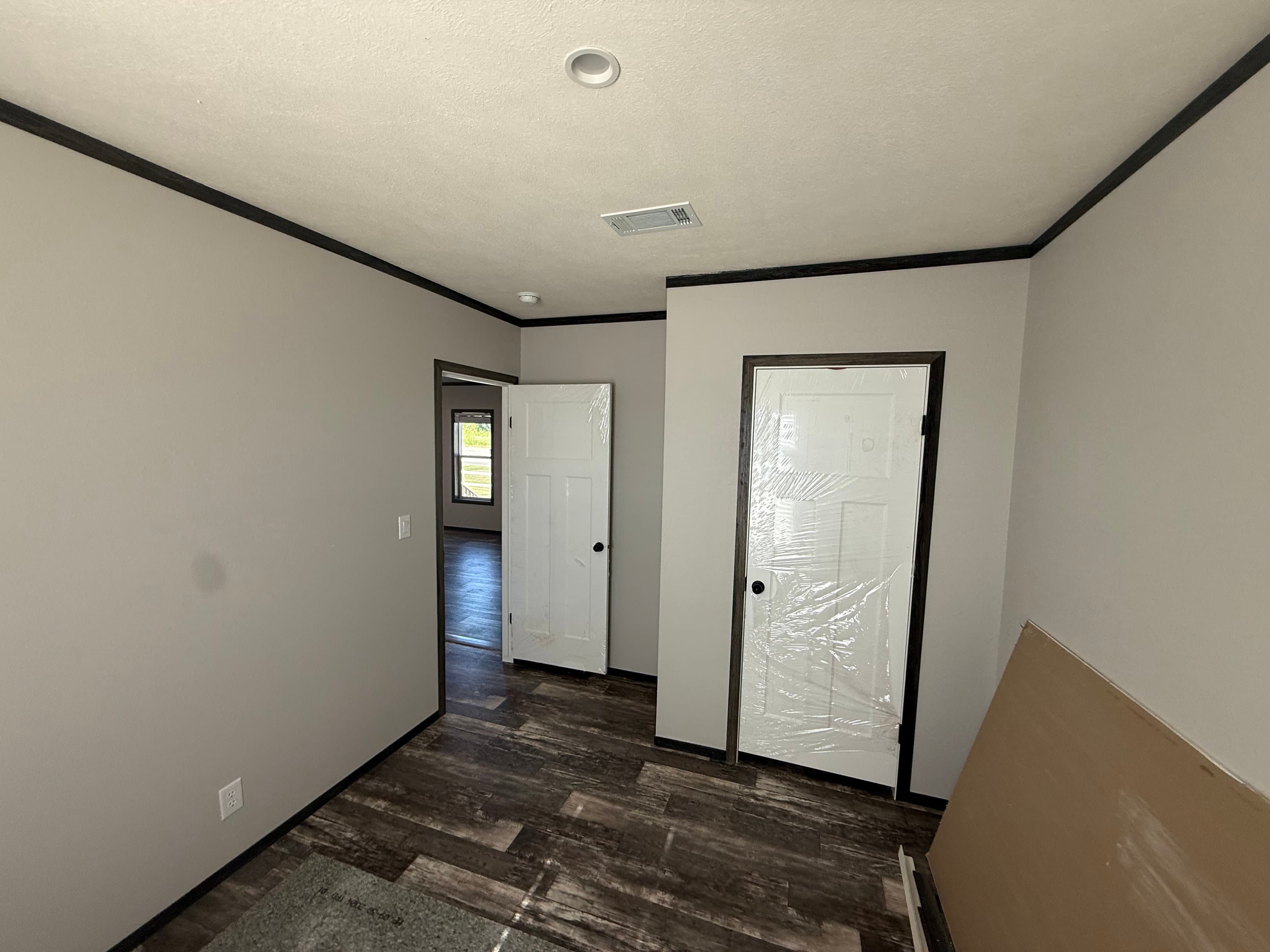 The summit lot #2  home features