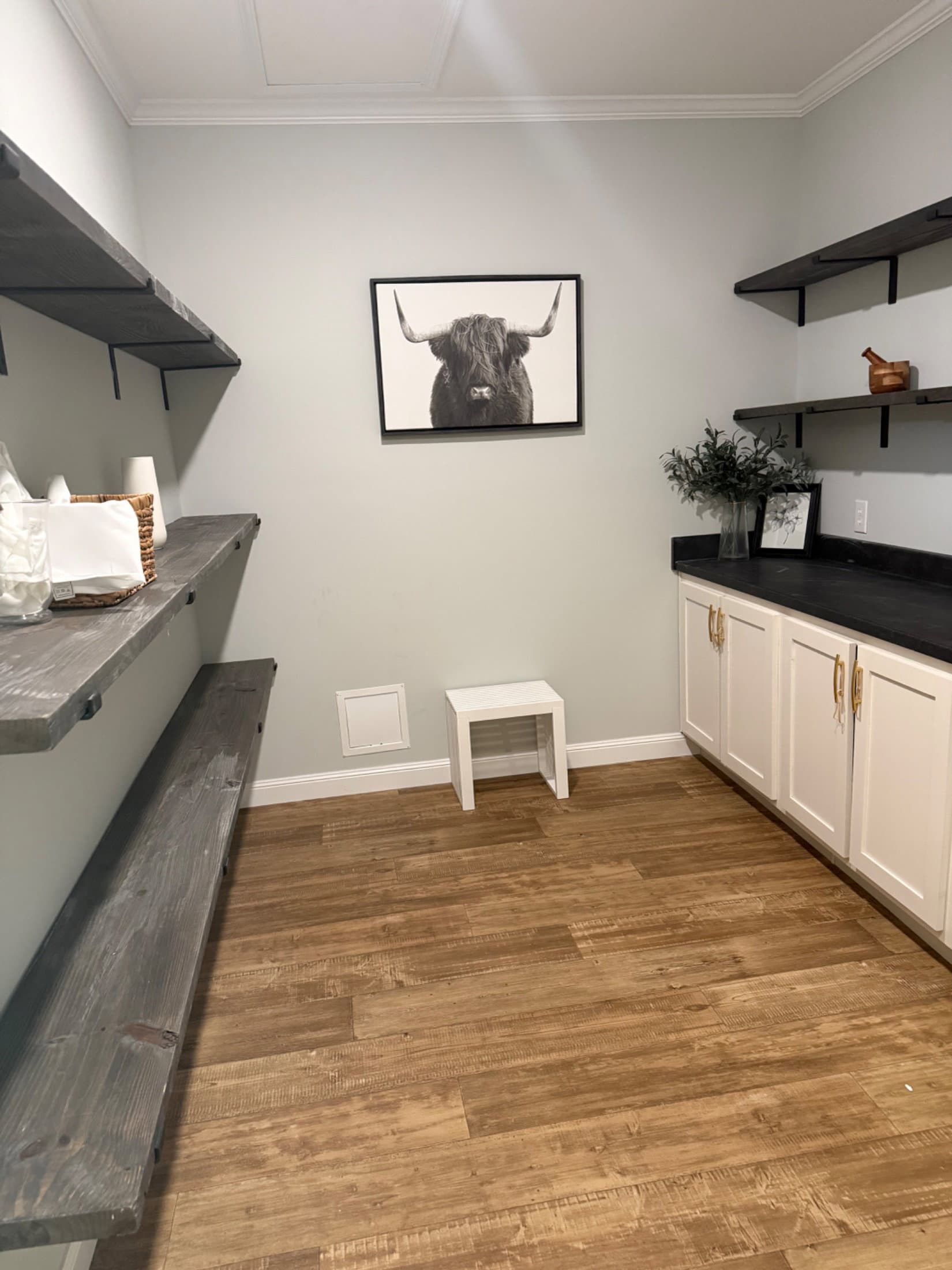 Custom sunshine 2043 lot 16  home features