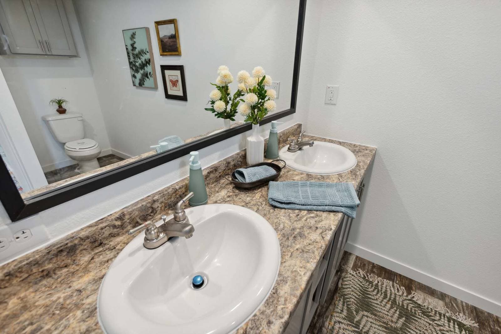 Danielle lot# 7 bathroom home features