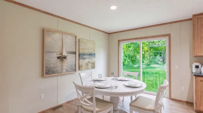 Snowcap interior home features
