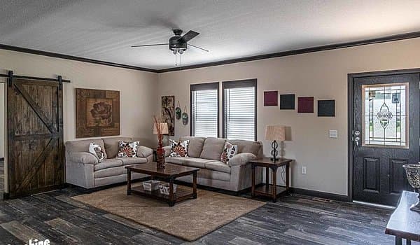 Pri3268-2004 interior home features