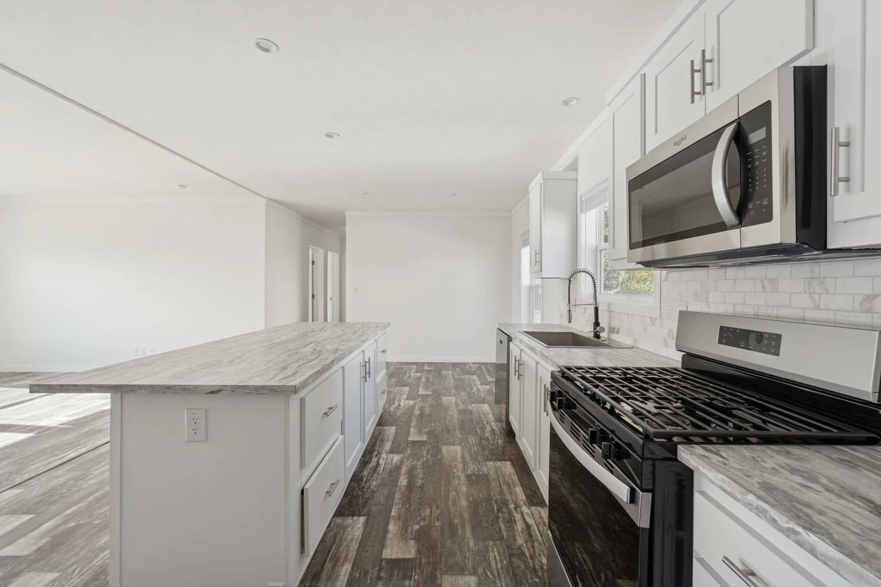 Prairie dune 8452 kitchen home features