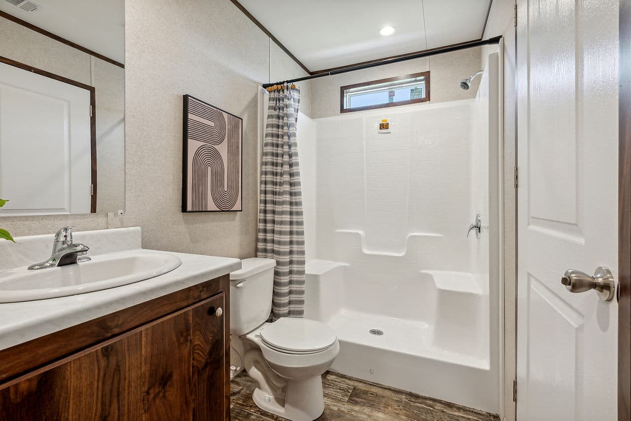 Prime ridge 135 bathroom home features