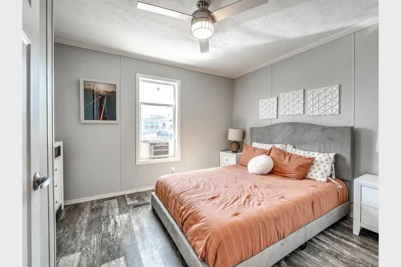 Prairie dune 8312 bedroom home features