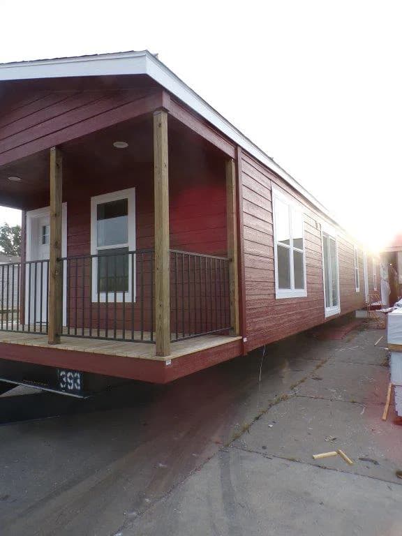 Prairie dune 8704 exterior home features