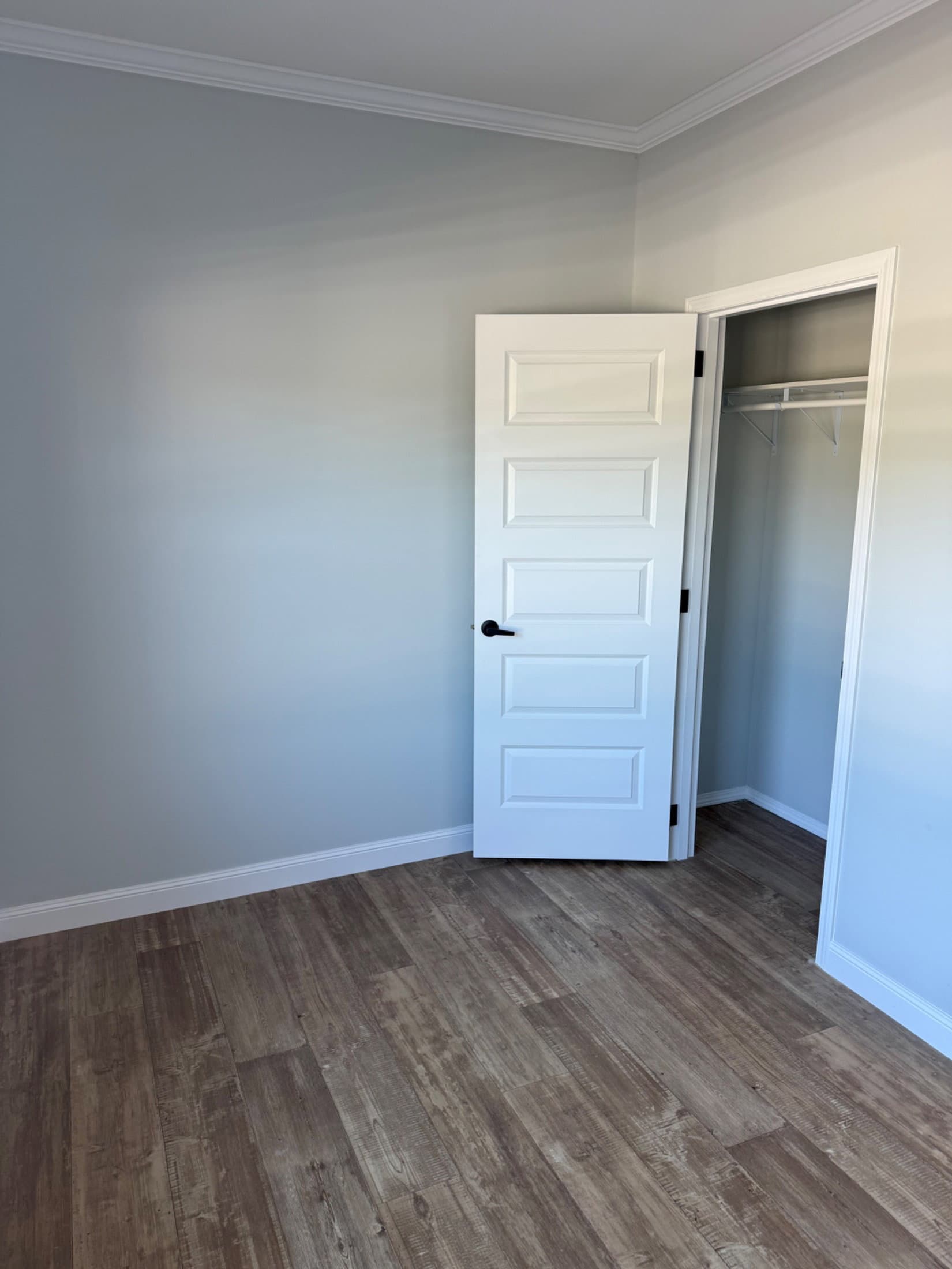 Custom sunshine 2043 lot 16  home features