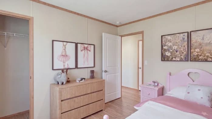 Hudson bedroom home features