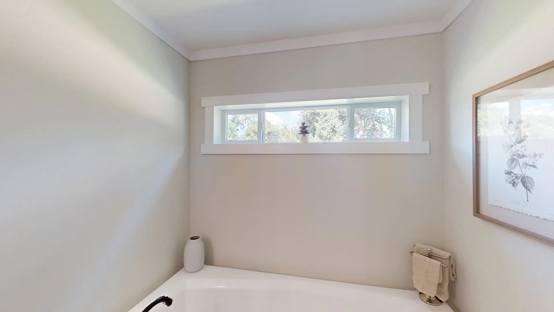 Pri3264-200 bathroom home features