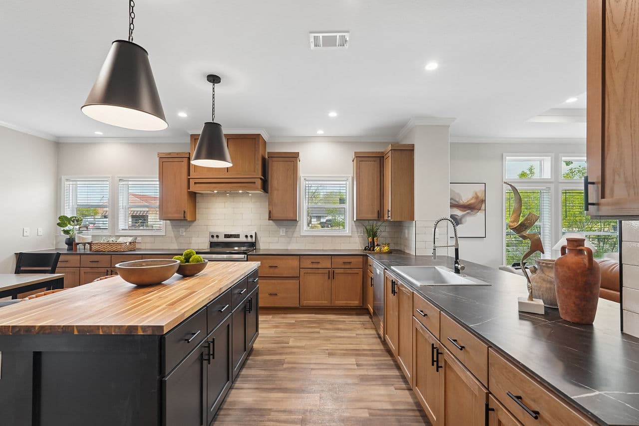 The haven kitchen home features