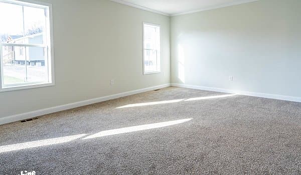 Pri3280-2043 bedroom home features