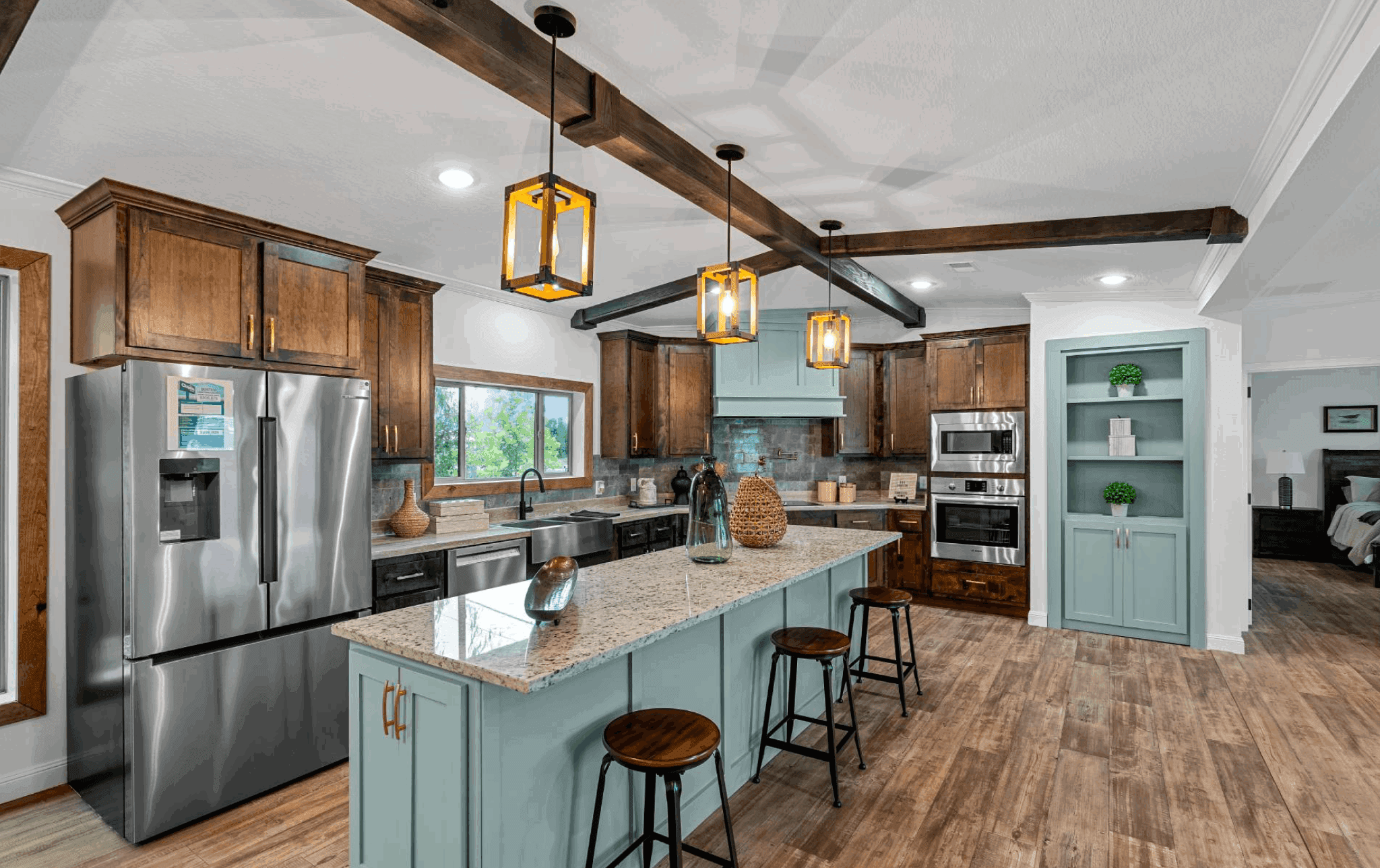 Pri3284-2010 "the bostick" kitchen home features