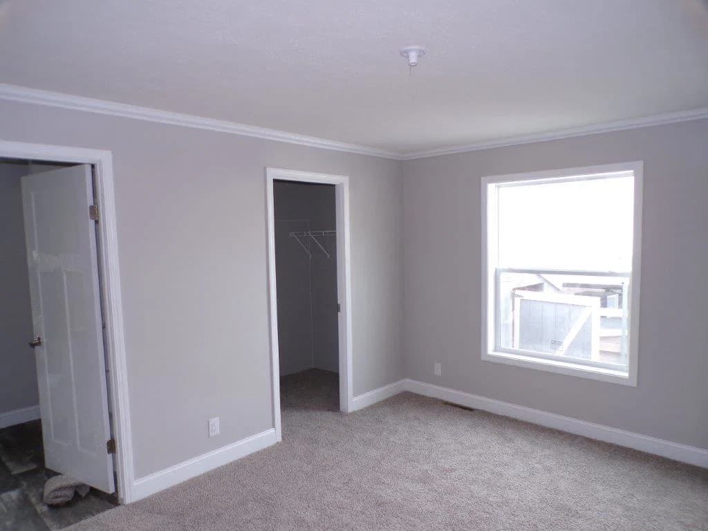 Prairie dune 8704 bedroom home features