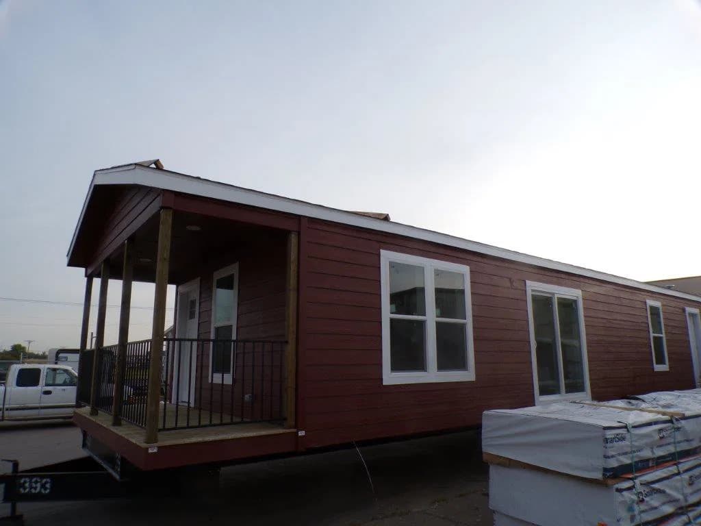 Prairie dune 8704 exterior home features