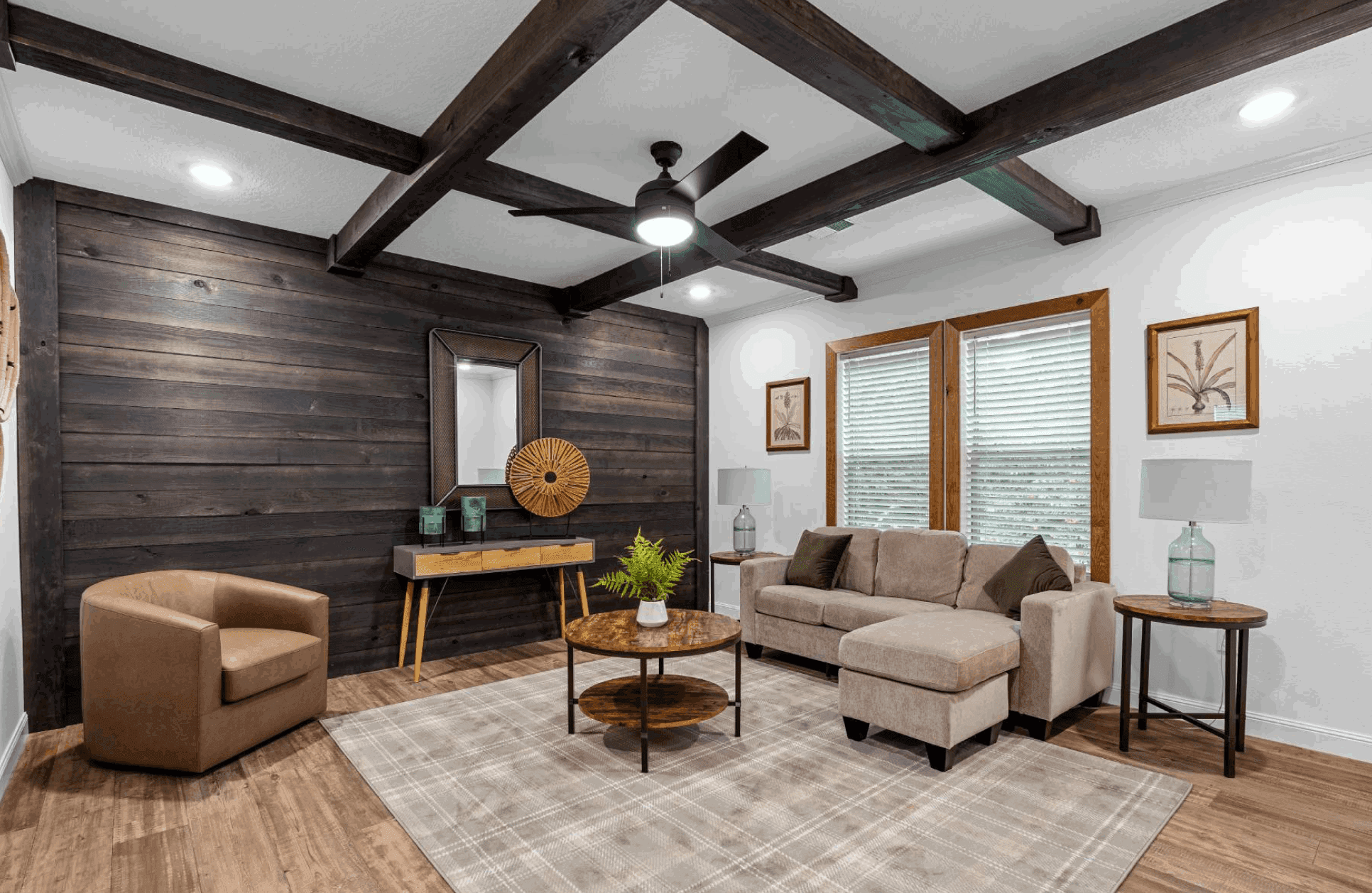 Pri3284-2010 "the bostick" interior home features
