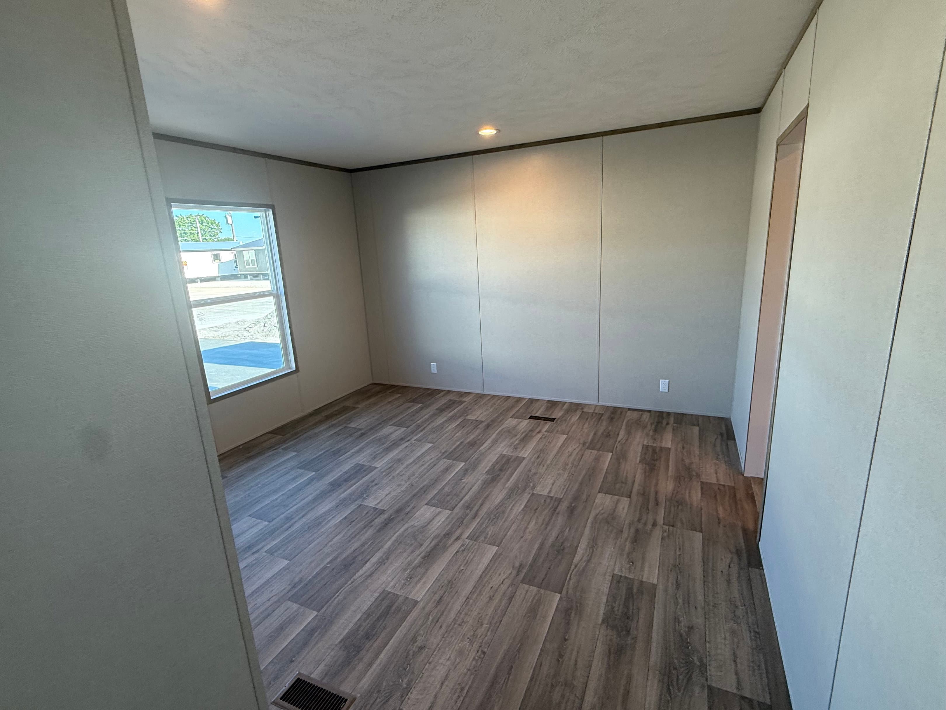 Vista lot #19 bedroom home features