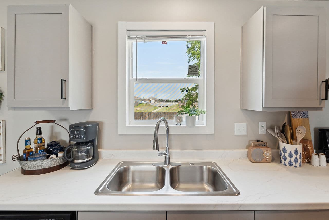 Gateway 2856a kitchen home features
