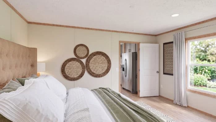 Lewis bedroom home features