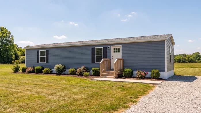 Lewis elevation and exterior home features