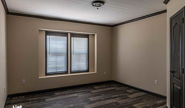 Pri3268-2004 bedroom home features