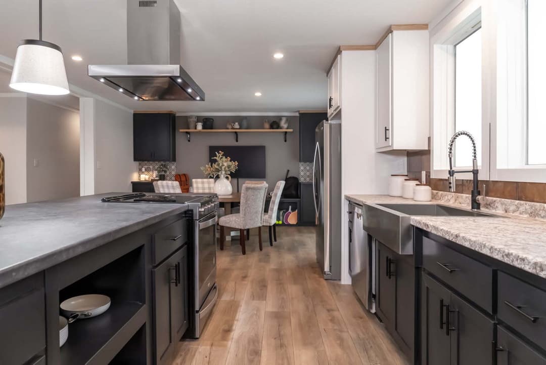 Bourbon lot #27 kitchen home features