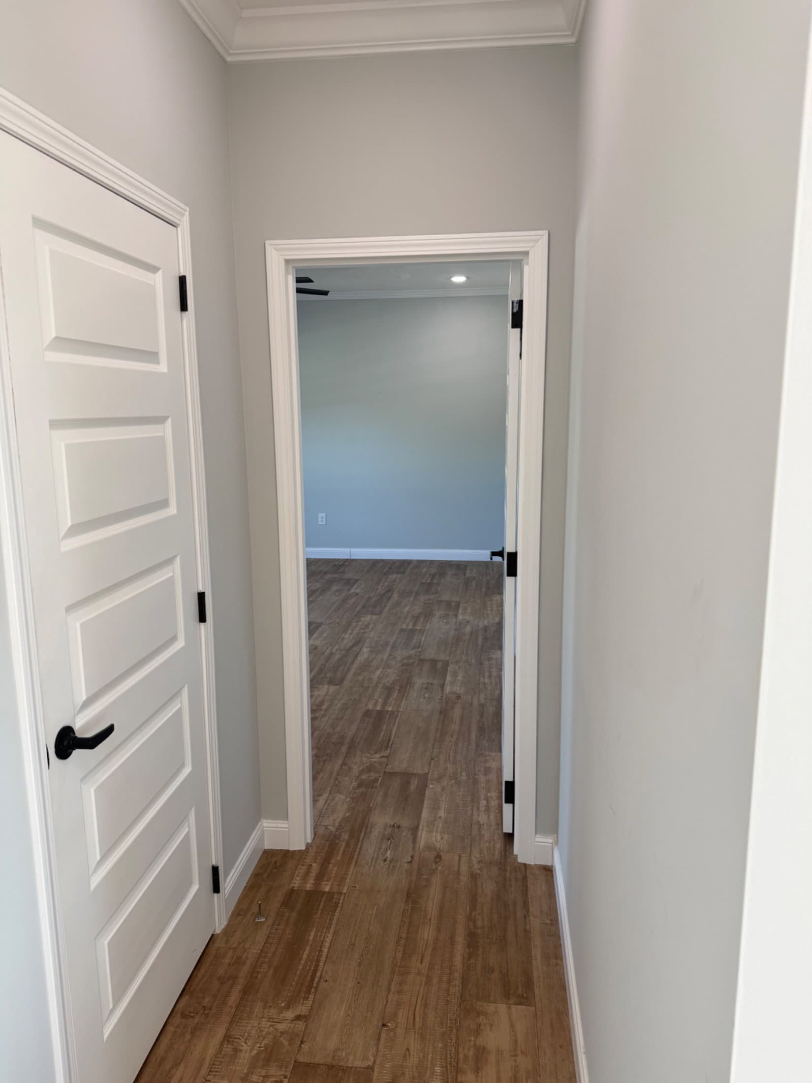 Custom sunshine 2043 lot 16  home features