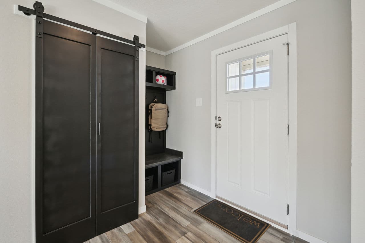 Sazerac interior home features