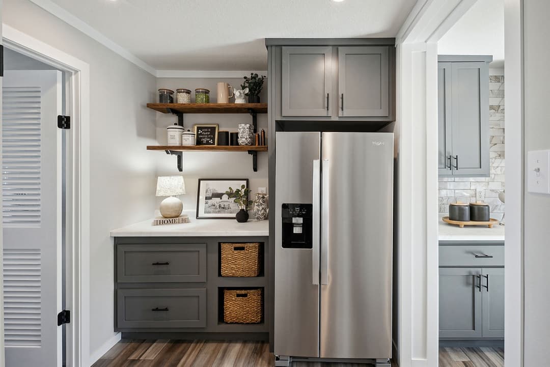 Sazerac kitchen home features