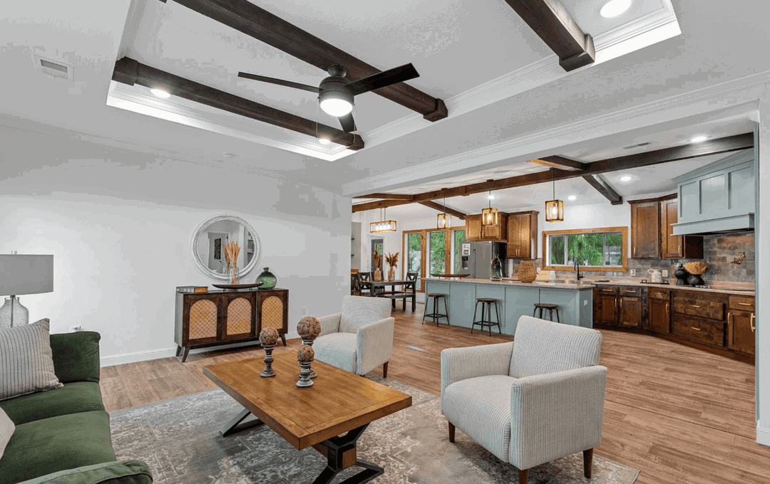 Pri3284-2010 "the bostick" interior home features