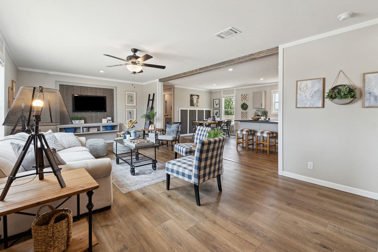 Gateway 2856a interior home features