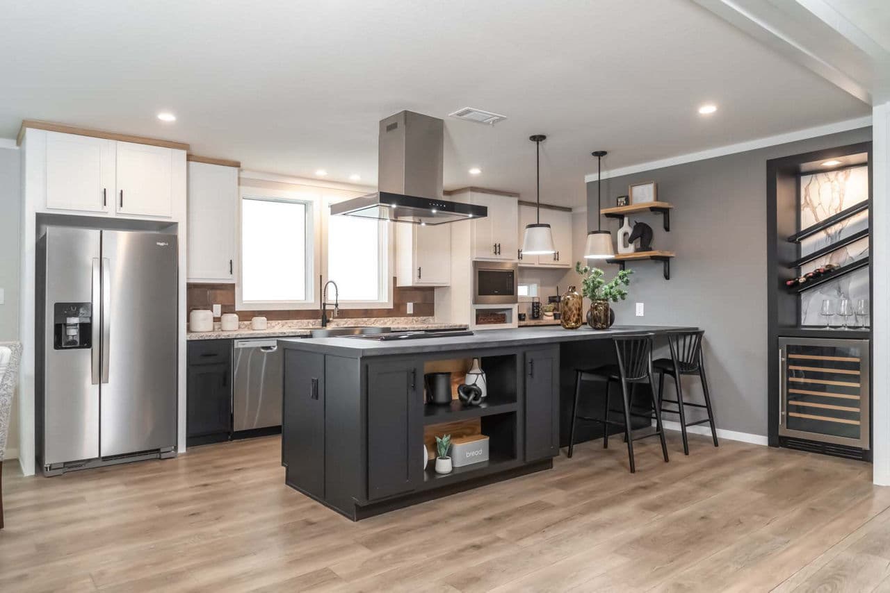 Bourbon lot #27 kitchen home features