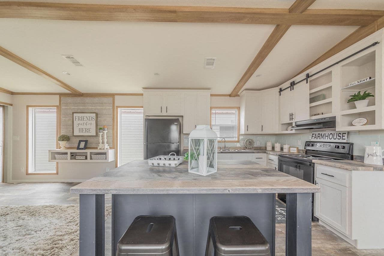 The carondelet kitchen and hero home features