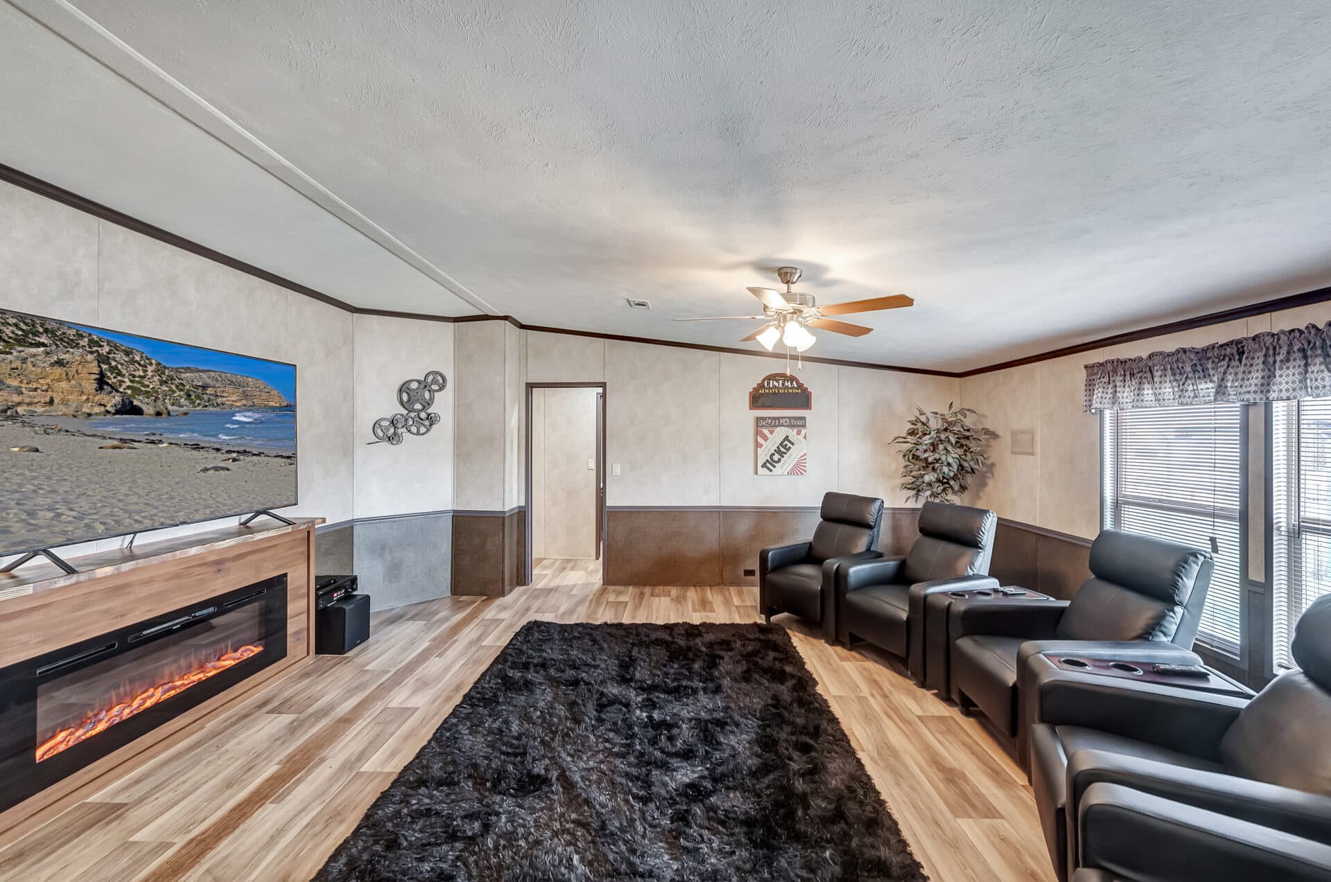 Classic c-3280-42.5b interior home features