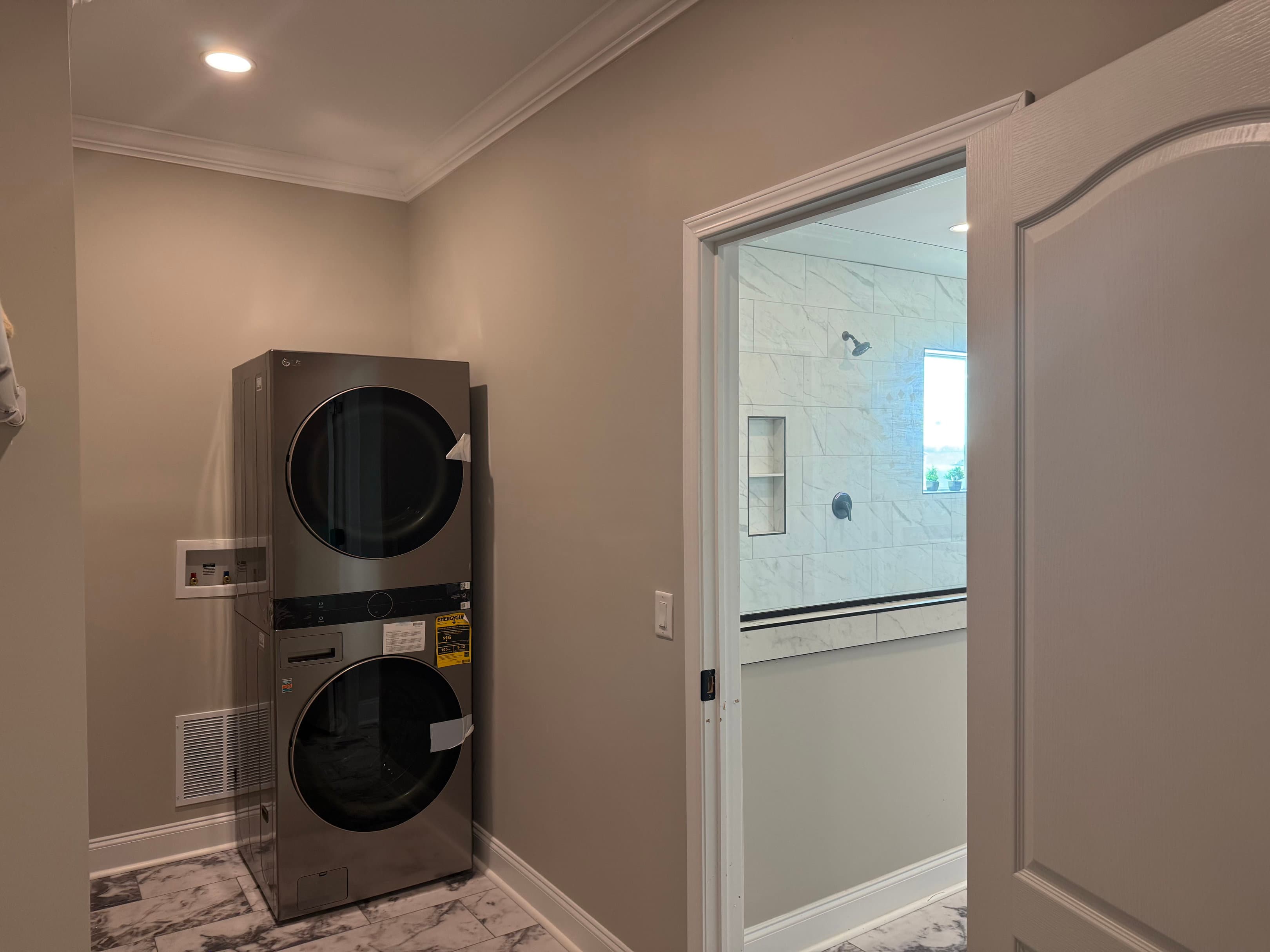 Custom franklin / lot 13   home features
