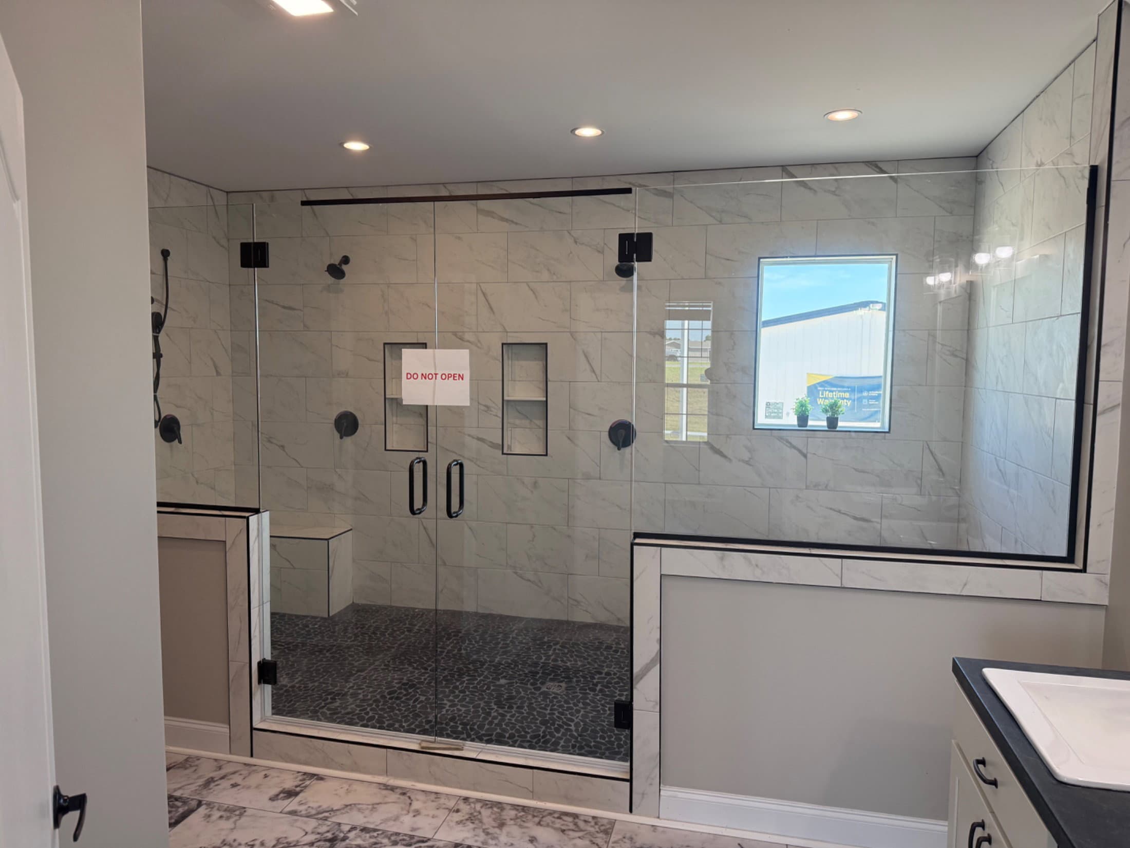 Custom franklin / lot 13   home features