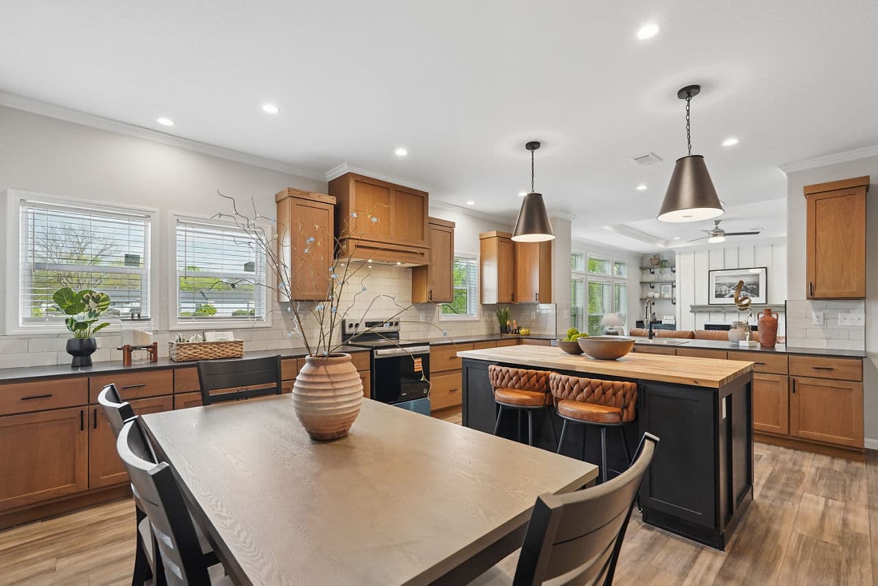 The haven kitchen home features