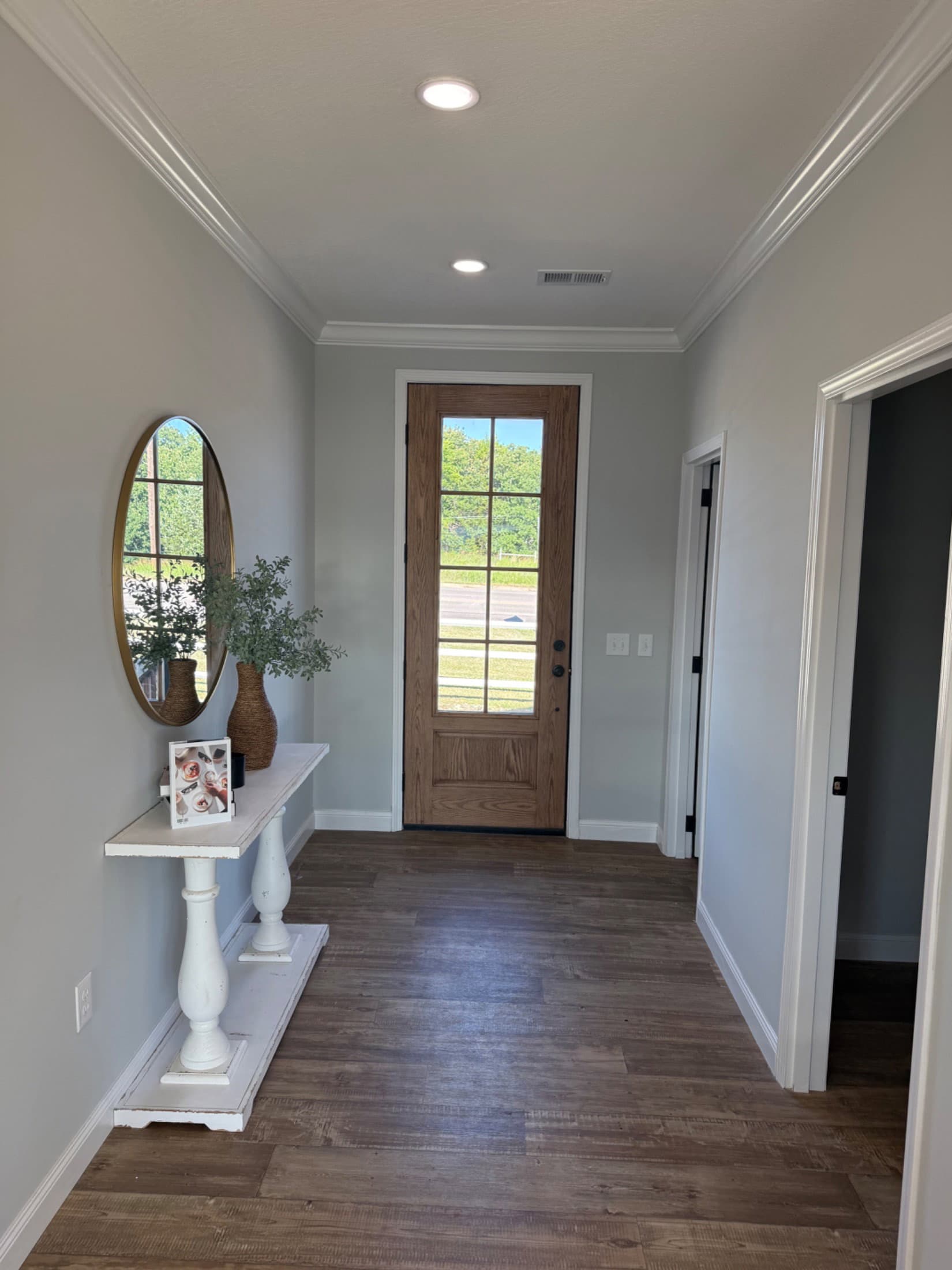 Custom sunshine 2043 lot 16  home features