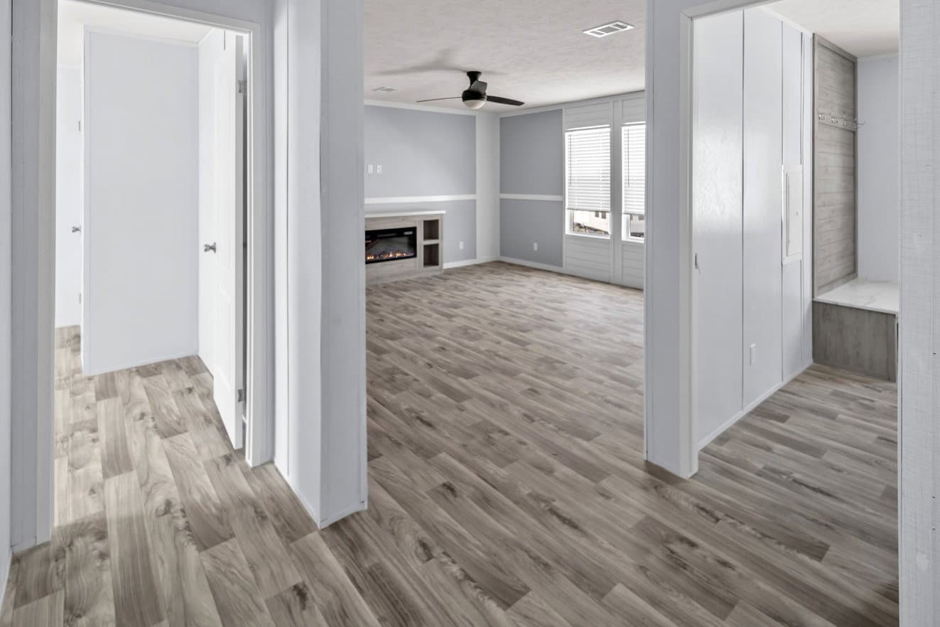 Valu maxx premier 32684f interior home features